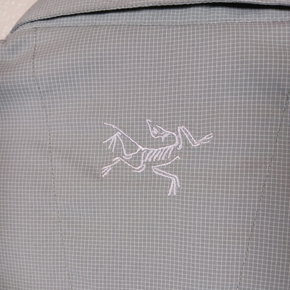 Arc'teryx Women's Fernie Long sleeve Shirt Size Medium - Picture 12 of 14